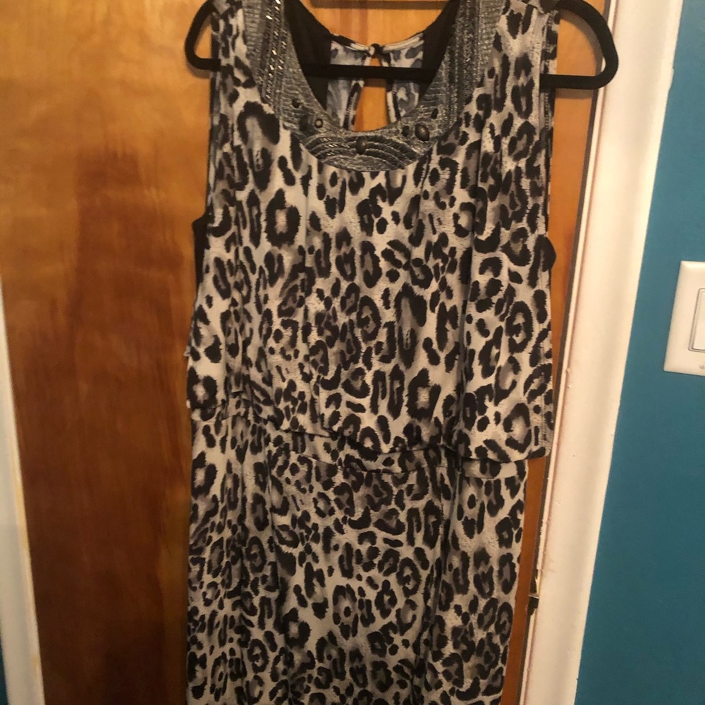 Gray & black dress with stone collar